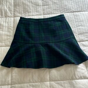 Vineyard Vines plaid pleated skirt Size 4